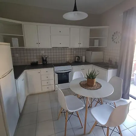 דירה Nini's House 3 נידרי